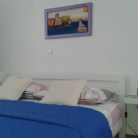 Viola & Free Parking Apartment *