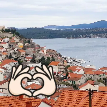 Viola & Free Parking Apartment *