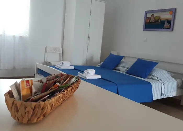 Viola & Free Parking 아파트